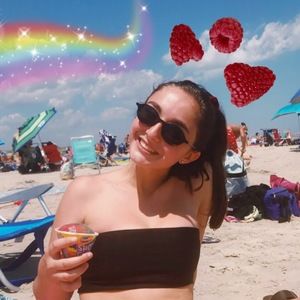 Meet your Posher, Anya